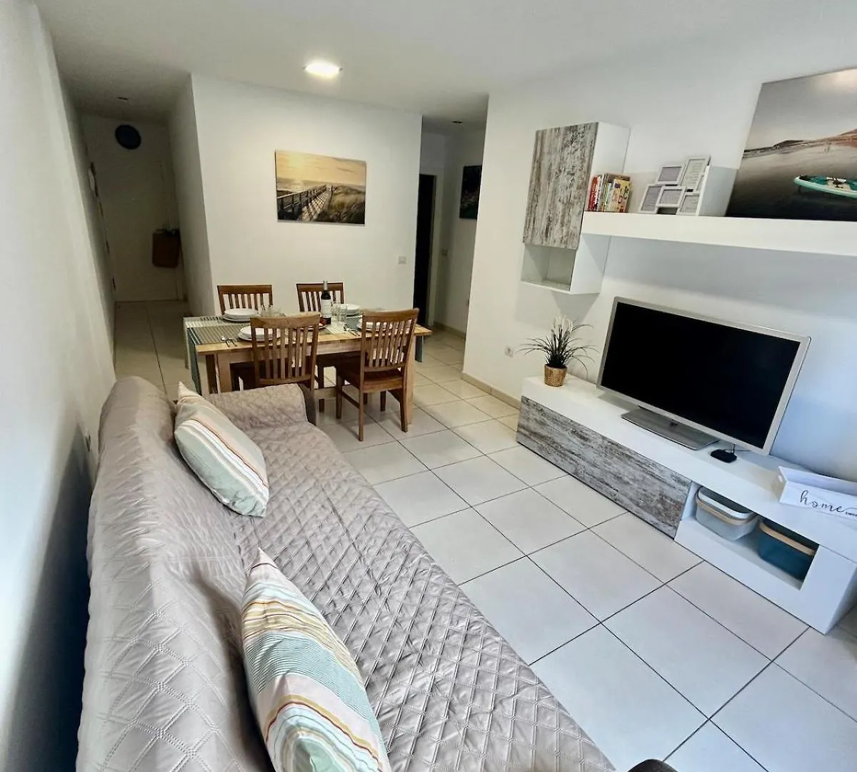 Modern Medano Apartment 厄尔梅达诺